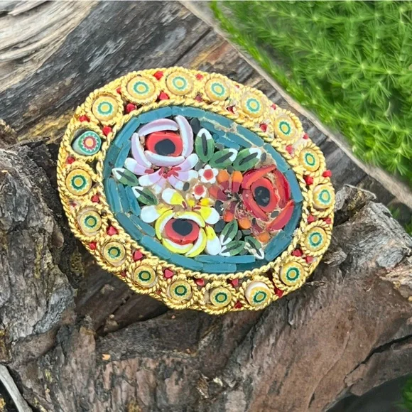 VINTAGE Micromosaic brooch - Picture 1 of 5